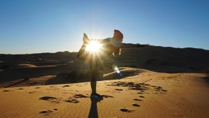 Yoga en el desierto, Marruecos.